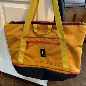 Cotopaxi Weekender bag